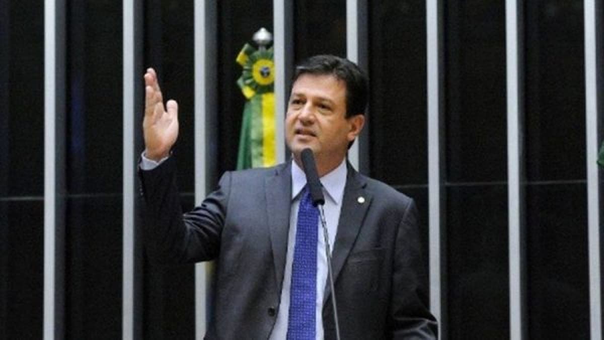 Bolsonaro ignorou impacto da Covid-19 por decisão consciente, diz Mandetta